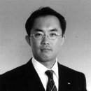 ���q�B��