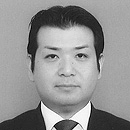 ���{����